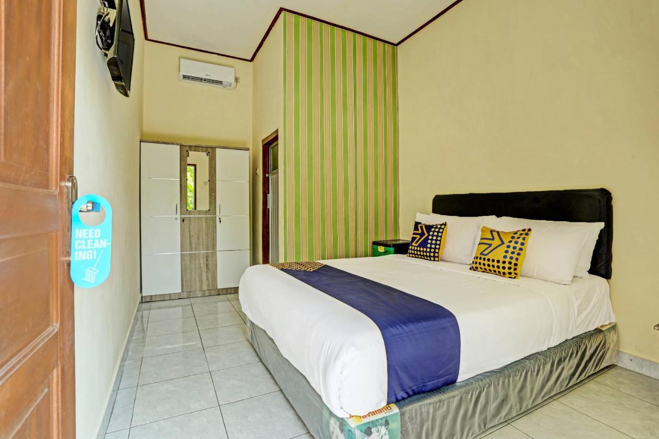 Spot On 91197 Pondok Rahayu Hotel เกอโรโบกัน ภายนอก รูปภาพ
