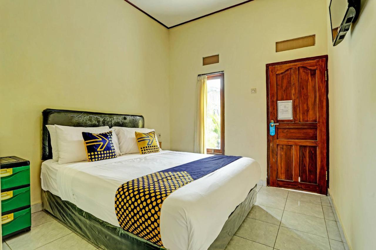 Spot On 91197 Pondok Rahayu Hotel เกอโรโบกัน ภายนอก รูปภาพ