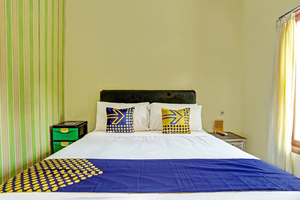 Spot On 91197 Pondok Rahayu Hotel เกอโรโบกัน ภายนอก รูปภาพ