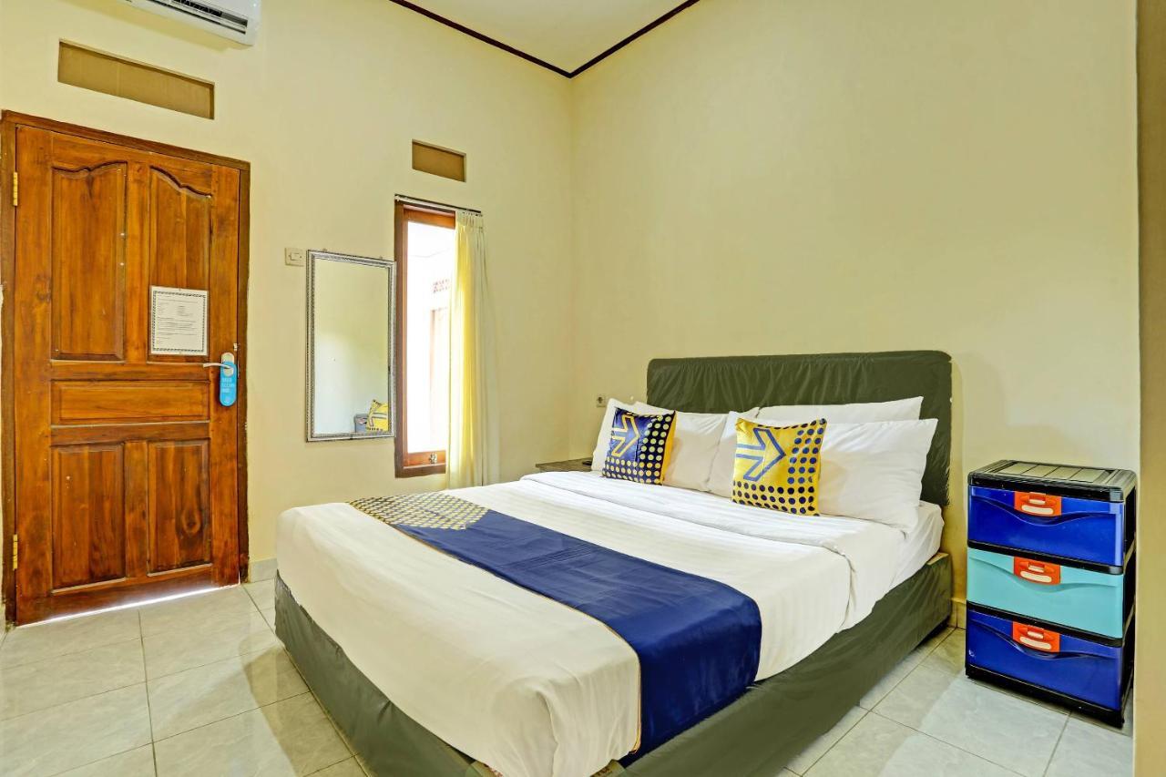 Spot On 91197 Pondok Rahayu Hotel เกอโรโบกัน ภายนอก รูปภาพ
